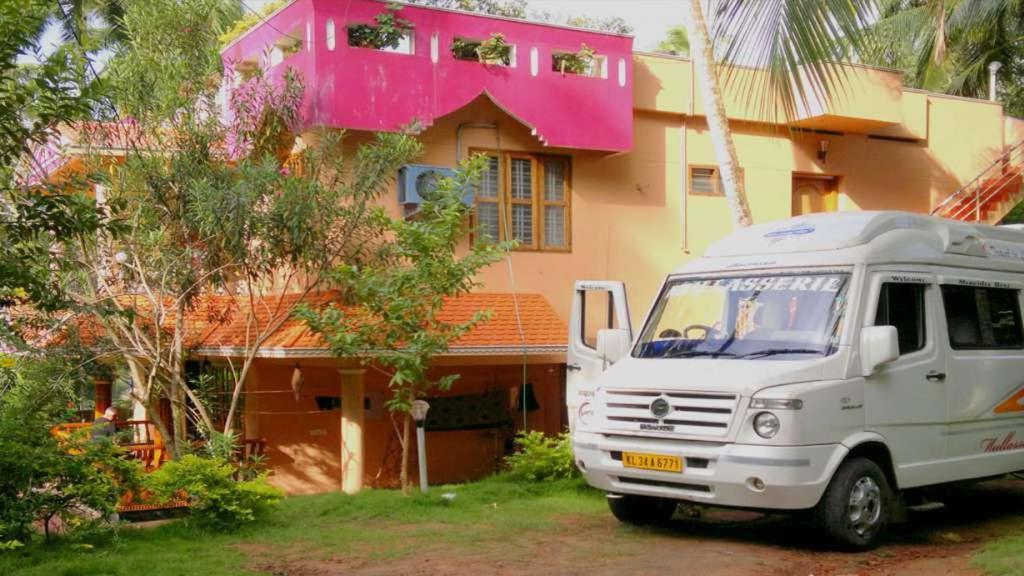 Ganesh House Ayurveda Homestay Kovalam Extérieur photo